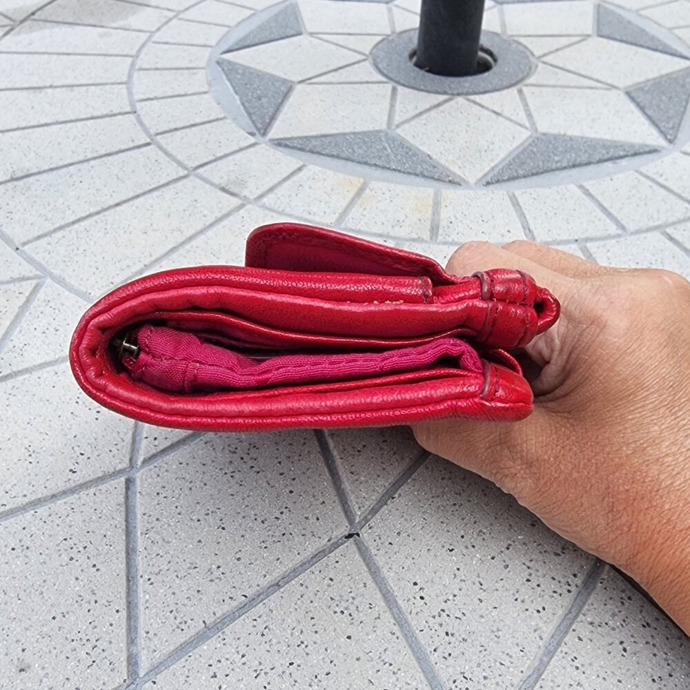 Fossil Raspberry Red Supple Distressed Leather Tr… - image 2